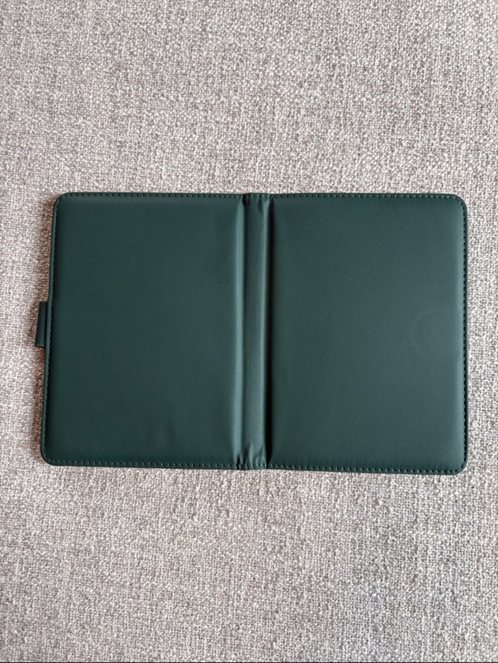 HOYIXI Dark Green Tablet Folio Case Magnetic Closure Universal 6-7 inch Kindle‎ - Picture 5 of 7